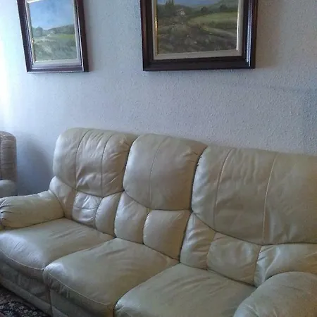 Apartamento Castanos *
